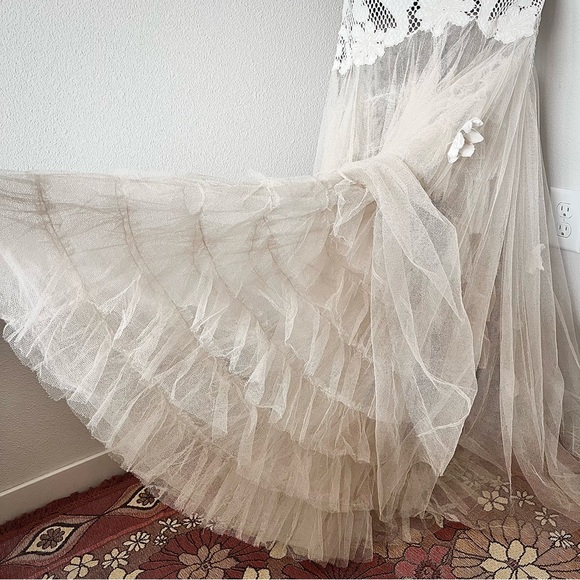 RARE • Free People Limited Edition Ana’s White Story Maxi Dress • - Picture 7 of 15